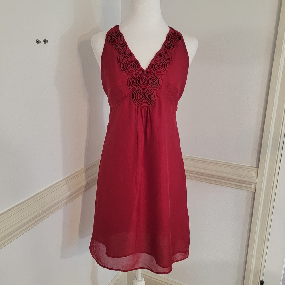 Ann Taylor LOFT Sleeveless Shift Dress Rosette Neck Floral Applique Red Womens 0 - Picture 2 of 11